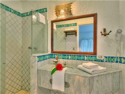 Saint Tropez Hotel